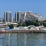 Апартаменти Gagarin Plaza