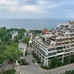 Gagarin Plaza * Odessa