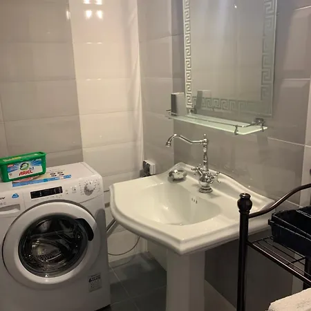 Gagarin Plaza Apartmán *