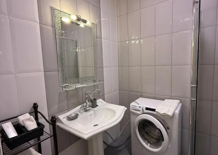 Gagarin Plaza * Odessa